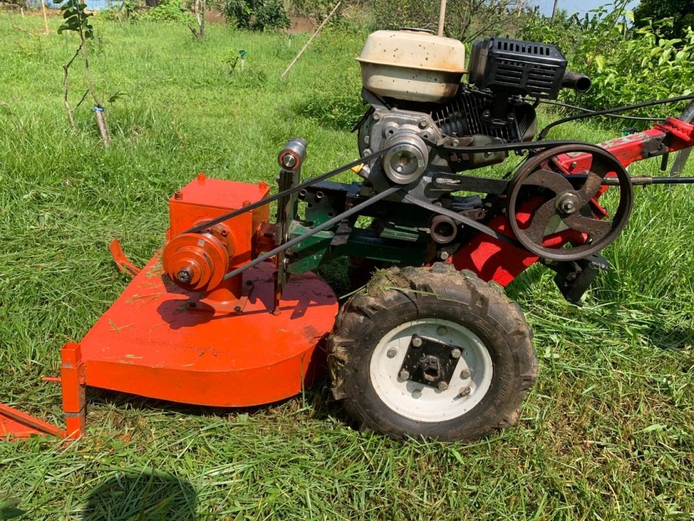 [UNIV.STAR 2023] MÁY XỬ LÝ CỎ DẠI: Giải pháp cắt cỏ an toàn cho người dân